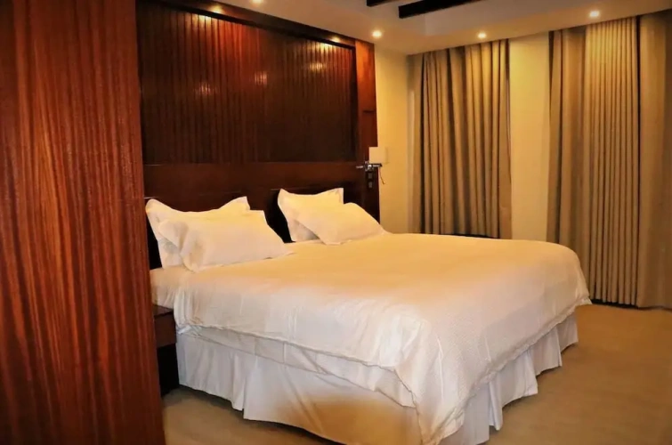 Deluxe Single room