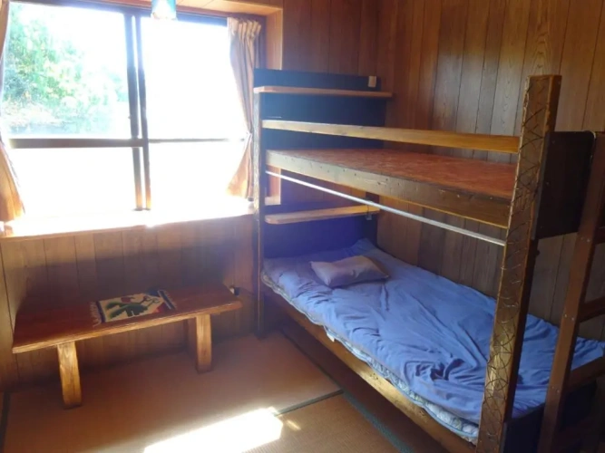 Economy Quadruple room