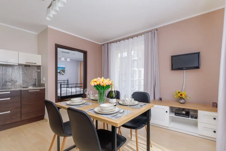 1 Bedroom Apartment beachfront
