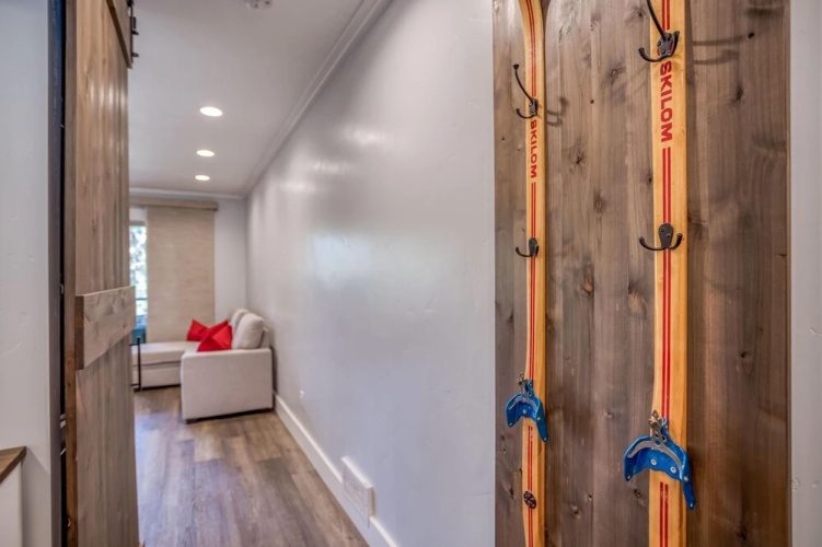 Ski House 103