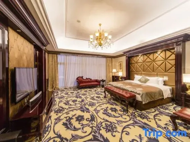Presidential Suite