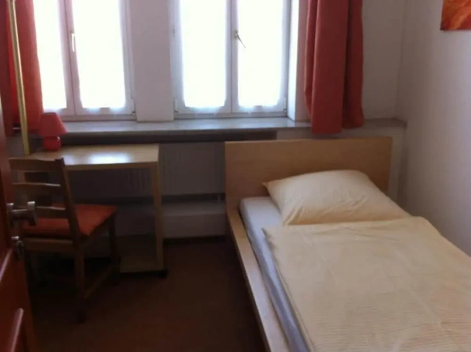Classic Single room with city view