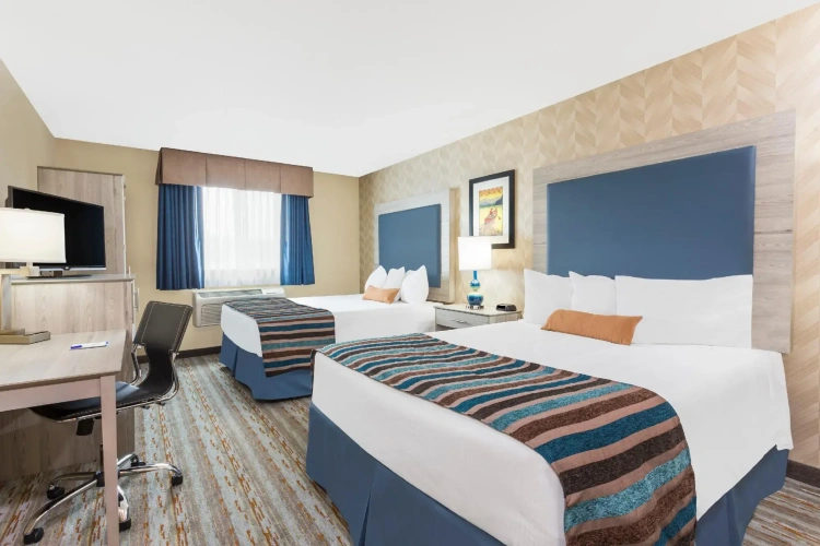 Standard Quadruple room