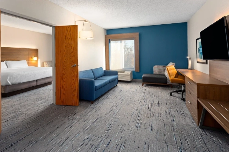 Double Suite