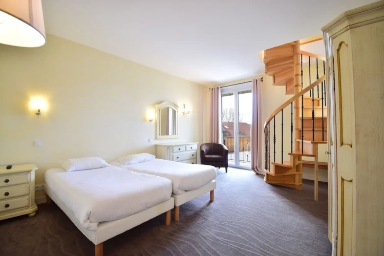 Standard Duplex room with balcony and with lake view