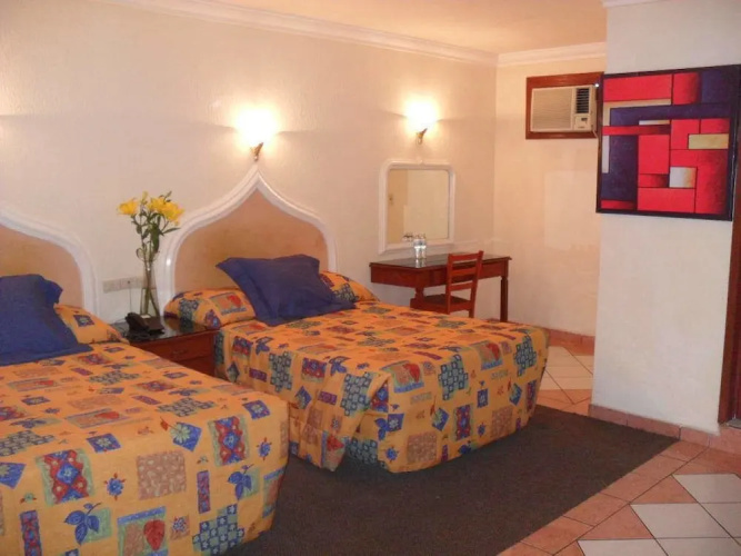 Hotel Corintios