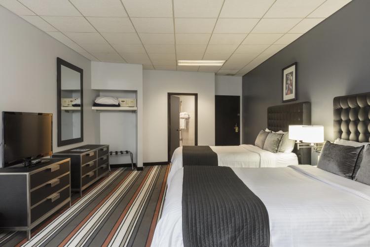 Broadway Plaza Hotel