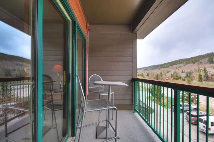 Gateway 5038 by RedAwning