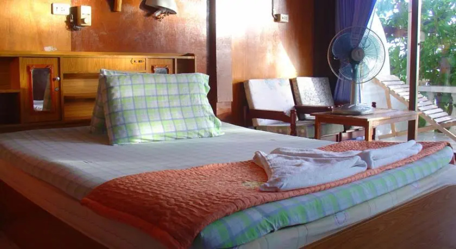 Queen Resort