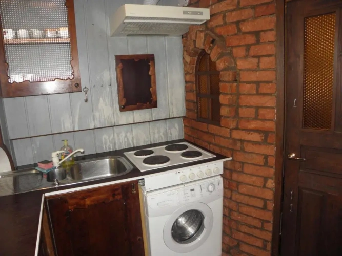 Basement Apartment with view