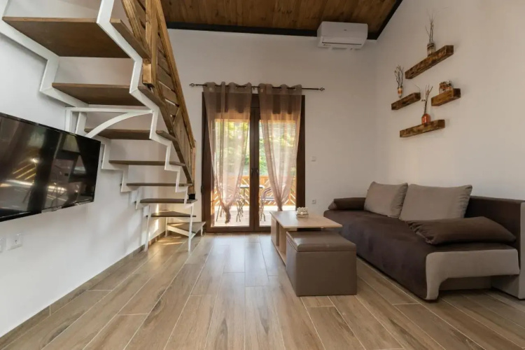 Mad'S Villas 4