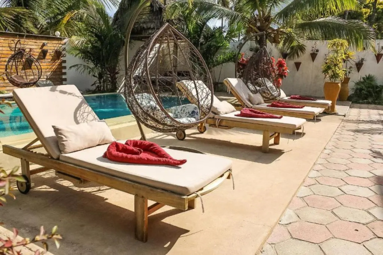 Fatuma House Hotel
