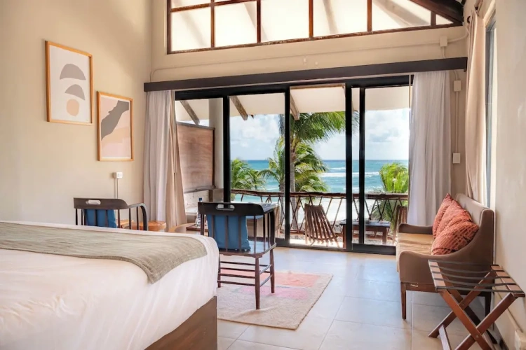 Deluxe Double room with balcony and with ocean view