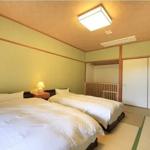 Kashikojima Pearl House