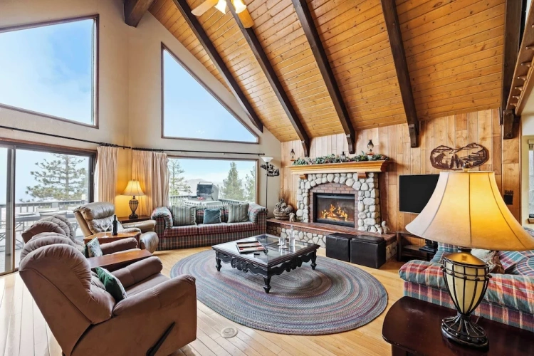 6 Bedrooms Cottage