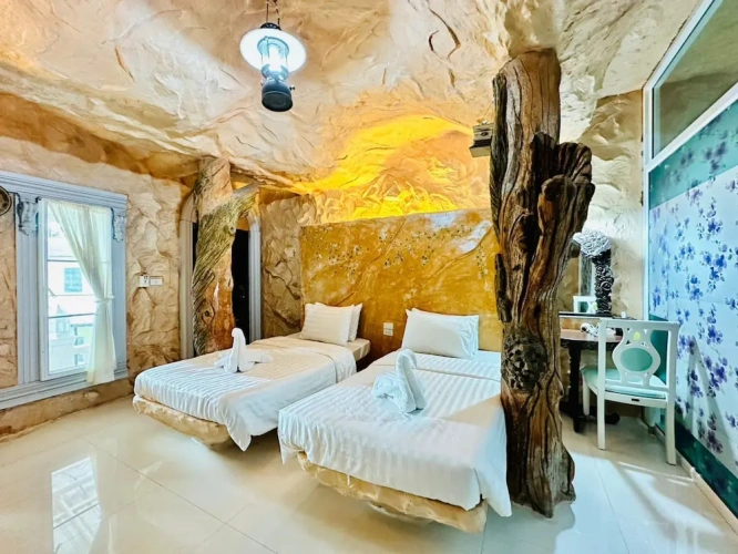 Superior Double room with balcony