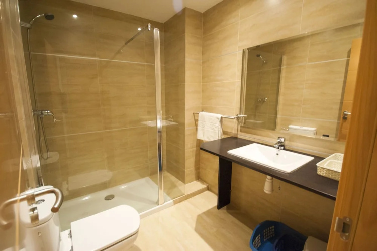 Apartment Grau