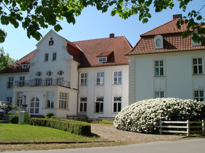 1 Bedroom Double Apartment