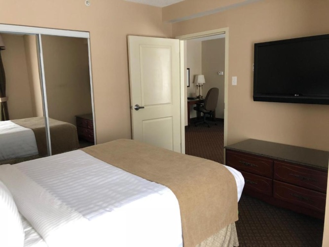 Double Suite