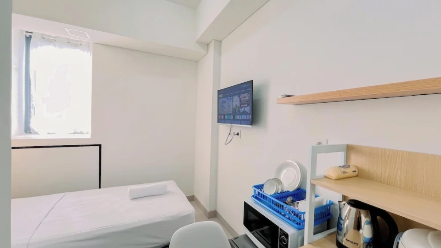 Deluxe Studio