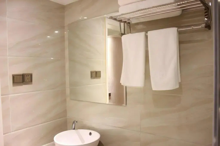 MANJUHOTEL