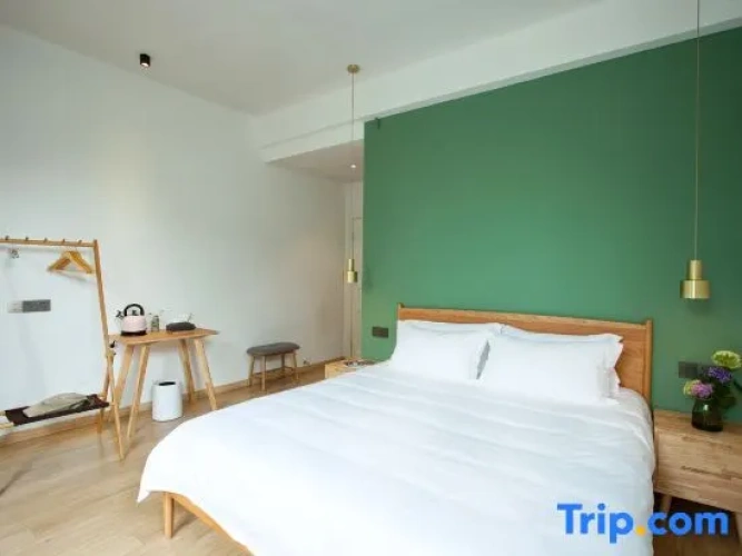 Standard Double room with river view