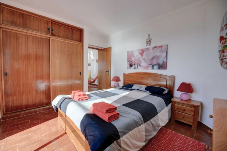 Luz Beach Oceanfront Apartment