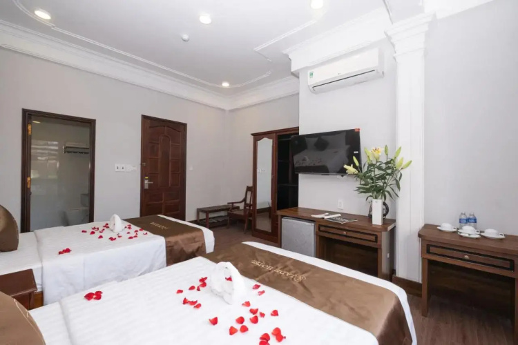 Jade Hotel Hue