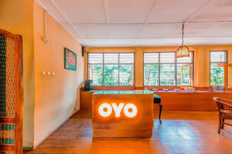 Oyo 1211 Graha Technopark Hotel