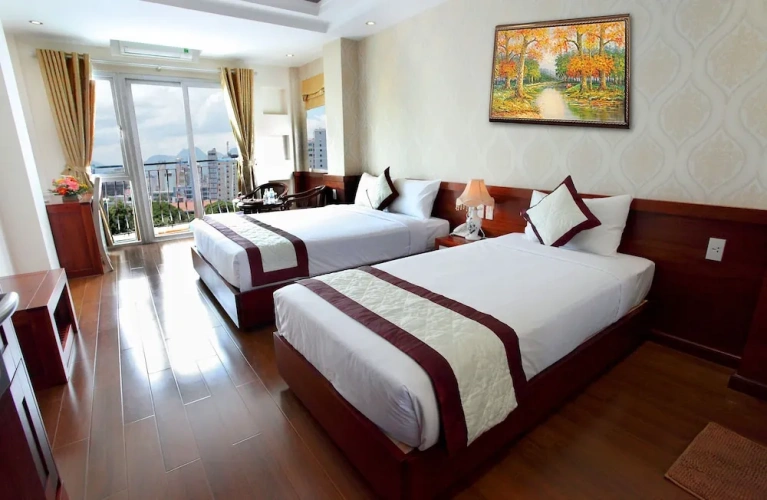 Grand Double room with balcony