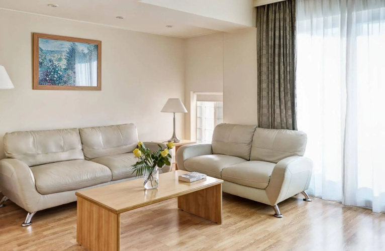 Blazer Suites Hotel
