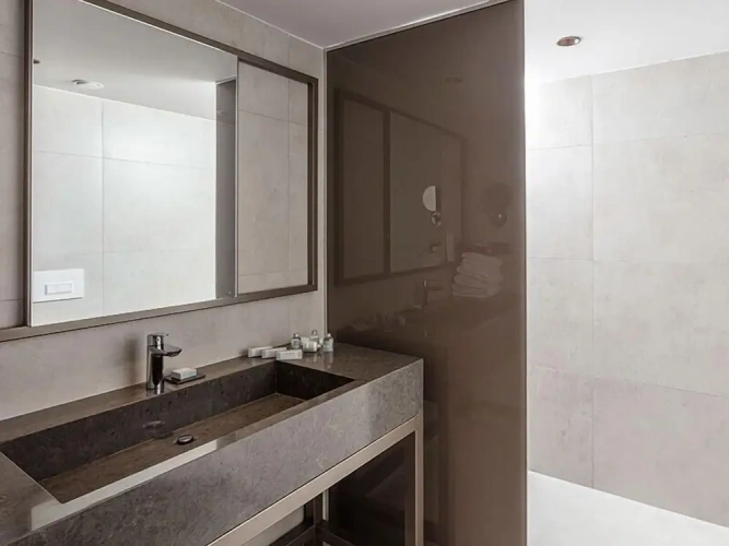 Quadruple Junior Suite with land view