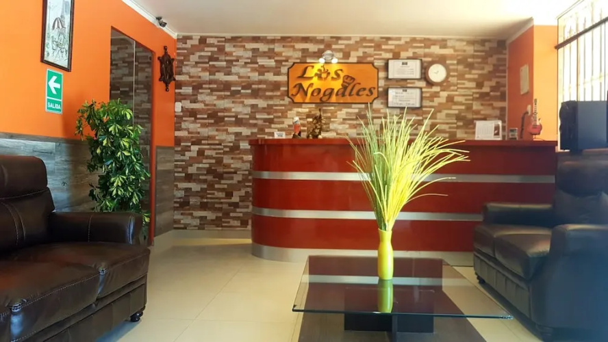 Hotel Los Nogales