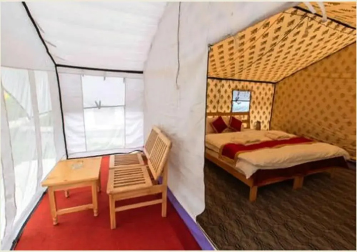 TIH Magpie Camp