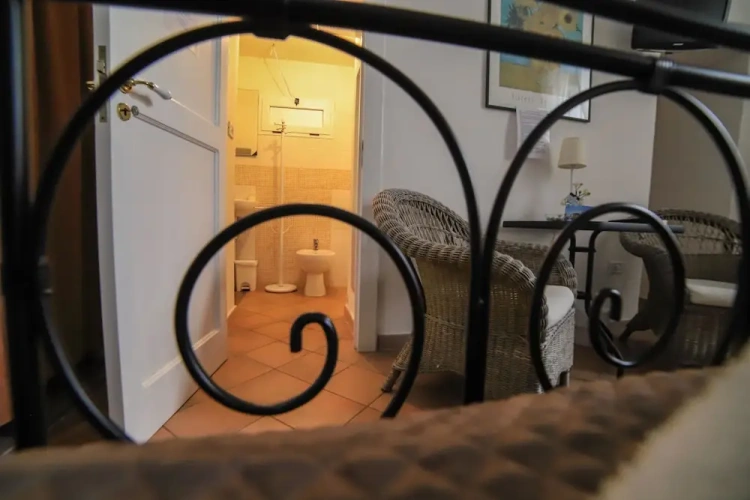 2 Bedrooms Economy Quadruple room with courtyard view