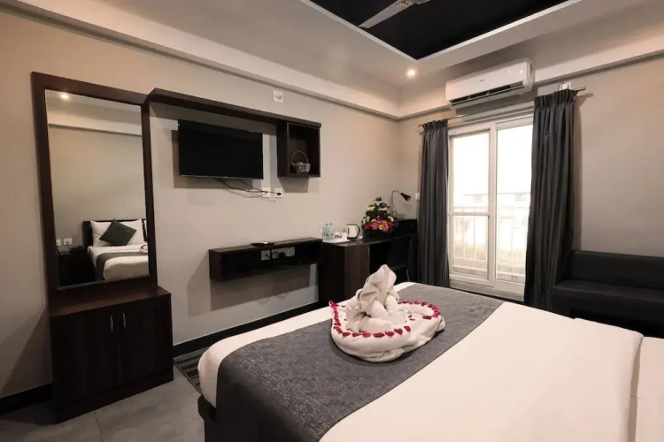 De Royale Sapphire Suites