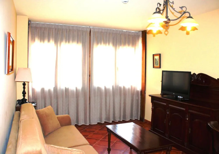 Apartamentos Turísticos El Nogal
