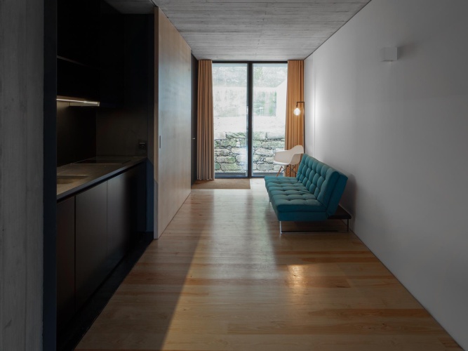 Studio with river view