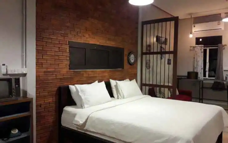 Baan Hotelier Resort