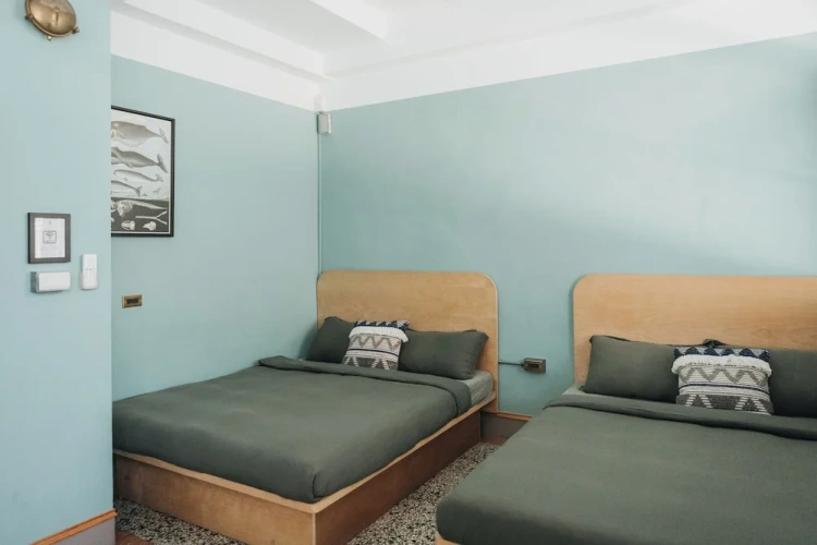 Deluxe Quadruple room