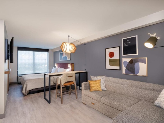 Suite