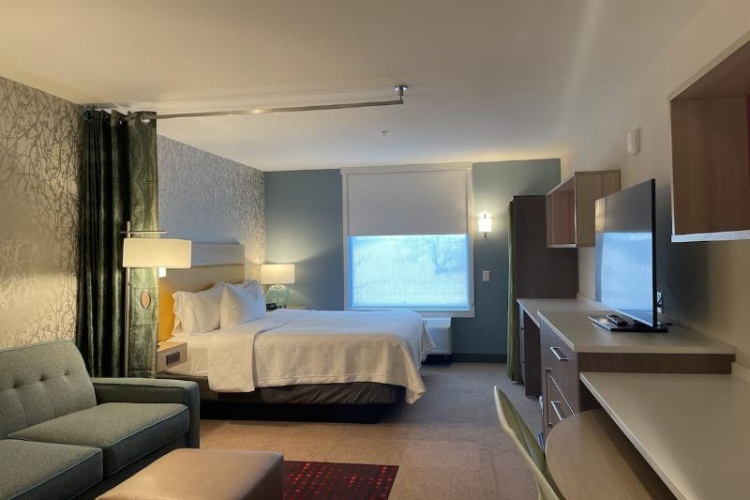 Double Studio suite