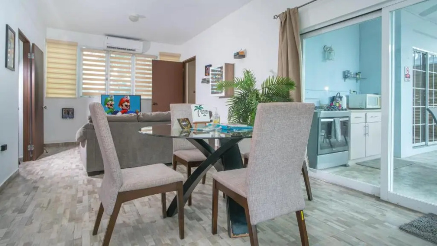 2 bdr with private pool- Suite #4 at 413