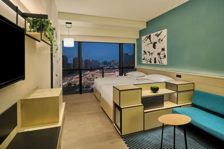 Premier Twin room