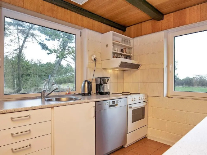 6 Person Holiday Home in Ulfborg