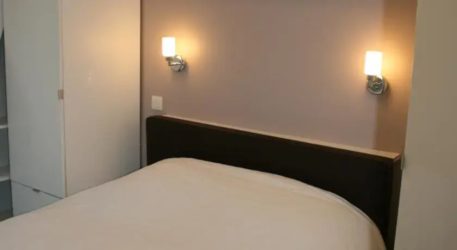 Sevigne apartment
