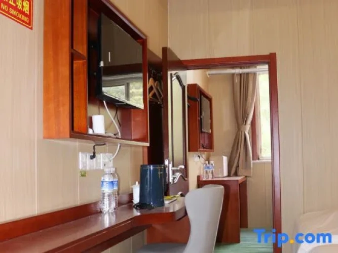 Quadruple Suite