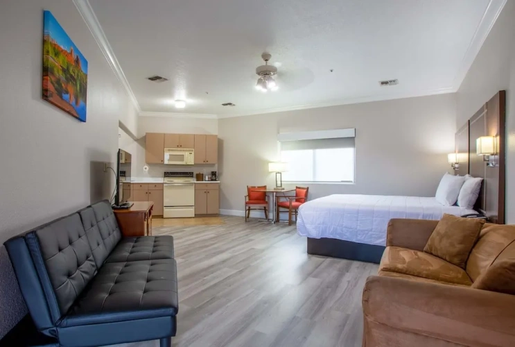 Double Suite