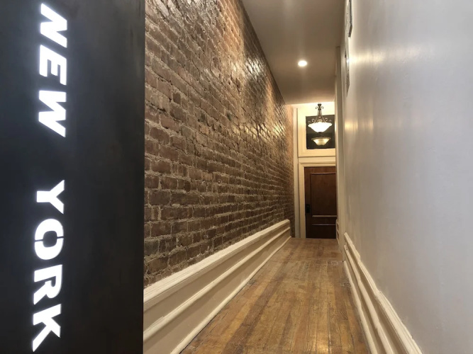 Hamilton Suites