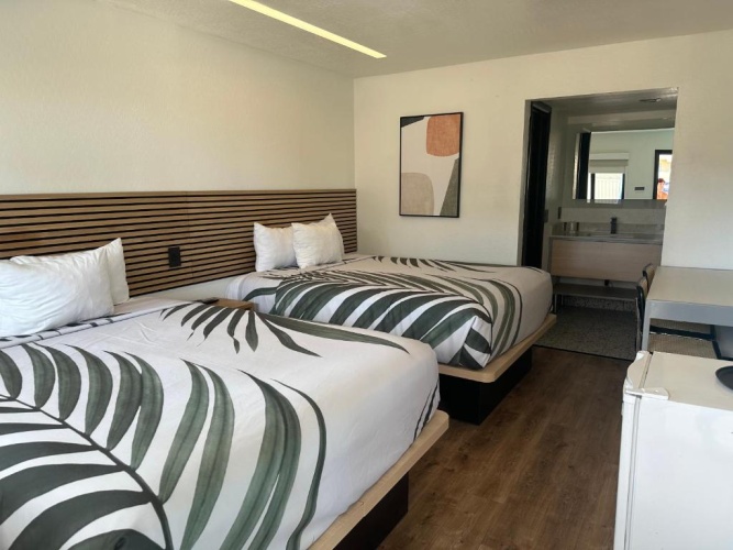 Deluxe Quadruple room